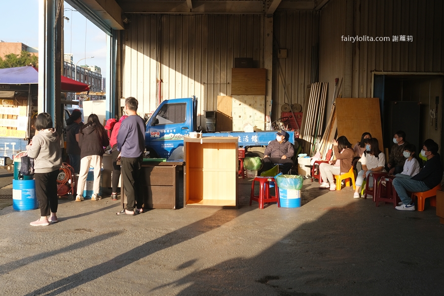 麥庭麵線勇。路邊一台車,直接打爆所有名店!神祕發財車的麵線+臭豆腐,誇張到不合理! @蹦啾♥謝蘿莉 La vie heureuse 麥庭麵線勇。路邊一台車,直接打爆所有名店!神祕發財車的麵線+臭豆腐,誇張到不合理! @蹦啾♥謝蘿莉 La vie heureuse