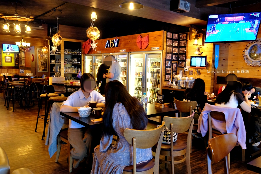 ABV Bar & Kitchen 加勒比海餐酒館 台北忠孝店。從沒看過!原來加勒比海特色的早午餐這麼狂,份量巨無霸、風味超奔放! @蹦啾♥謝蘿莉 La vie heureuse ABV Bar & Kitchen 加勒比海餐酒館 台北忠孝店。從沒看過!原來加勒比海特色的早午餐這麼狂,份量巨無霸、風味超奔放! @蹦啾♥謝蘿莉 La vie heureuse