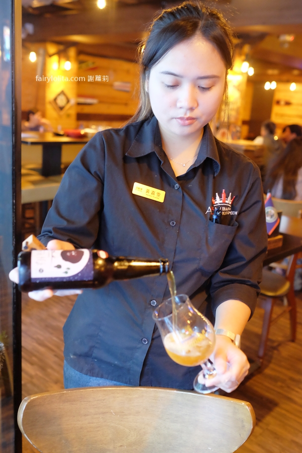 ABV Bar & Kitchen 加勒比海餐酒館 台北忠孝店。從沒看過!原來加勒比海特色的早午餐這麼狂,份量巨無霸、風味超奔放! @蹦啾♥謝蘿莉 La vie heureuse ABV Bar & Kitchen 加勒比海餐酒館 台北忠孝店。從沒看過!原來加勒比海特色的早午餐這麼狂,份量巨無霸、風味超奔放! @蹦啾♥謝蘿莉 La vie heureuse