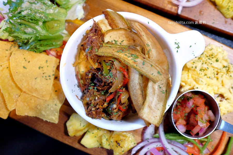 ABV Bar & Kitchen 加勒比海餐酒館 台北忠孝店。從沒看過!原來加勒比海特色的早午餐這麼狂,份量巨無霸、風味超奔放! @蹦啾♥謝蘿莉 La vie heureuse ABV Bar & Kitchen 加勒比海餐酒館 台北忠孝店。從沒看過!原來加勒比海特色的早午餐這麼狂,份量巨無霸、風味超奔放! @蹦啾♥謝蘿莉 La vie heureuse