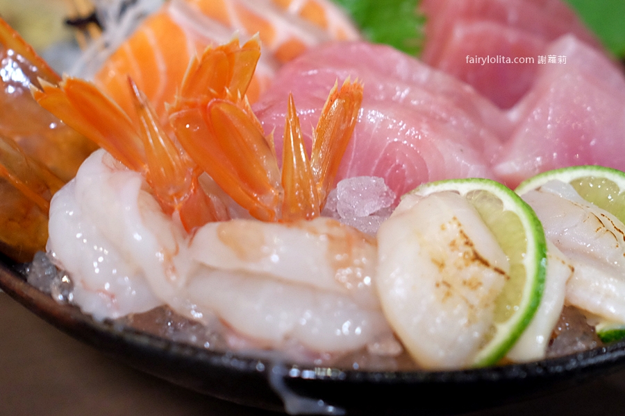 一畝田居酒屋。深夜想微醺就來這！桃園藝文特區隱藏版超強居酒屋！ @蹦啾♥謝蘿莉 La vie heureuse