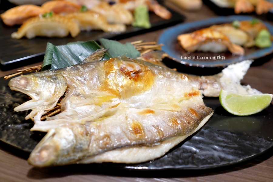 一畝田居酒屋。深夜想微醺就來這！桃園藝文特區隱藏版超強居酒屋！ @蹦啾♥謝蘿莉 La vie heureuse