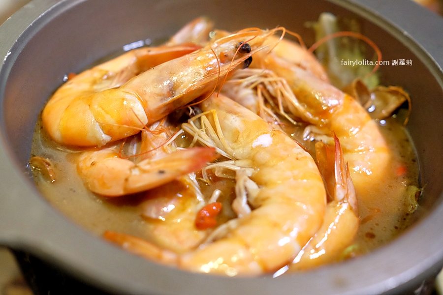 一畝田居酒屋。深夜想微醺就來這！桃園藝文特區隱藏版超強居酒屋！ @蹦啾♥謝蘿莉 La vie heureuse