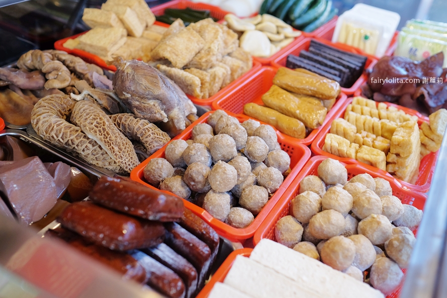 重慶滷到爽。夜貓族暴動！超涮嘴正宗四川重慶滷味、酸辣粉、泡椒雞爪一次全滿足！ @蹦啾♥謝蘿莉 La vie heureuse