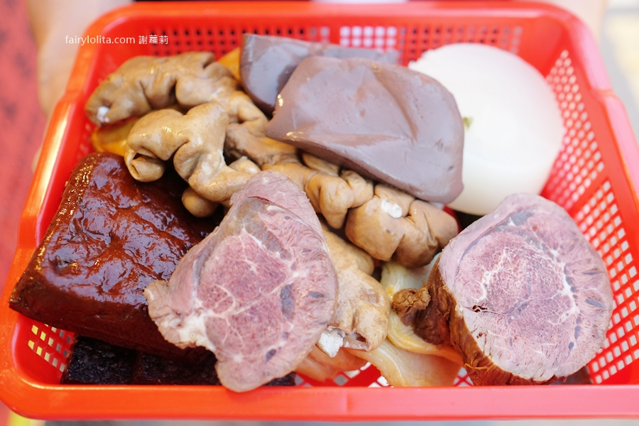 重慶滷到爽。夜貓族暴動！超涮嘴正宗四川重慶滷味、酸辣粉、泡椒雞爪一次全滿足！ @蹦啾♥謝蘿莉 La vie heureuse