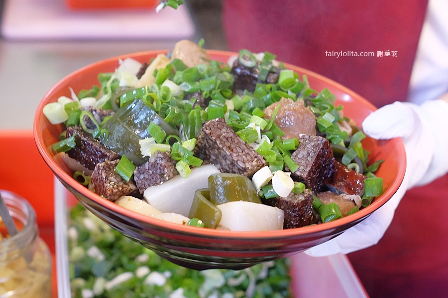 重慶滷到爽。夜貓族暴動！超涮嘴正宗四川重慶滷味、酸辣粉、泡椒雞爪一次全滿足！ @蹦啾♥謝蘿莉 La vie heureuse