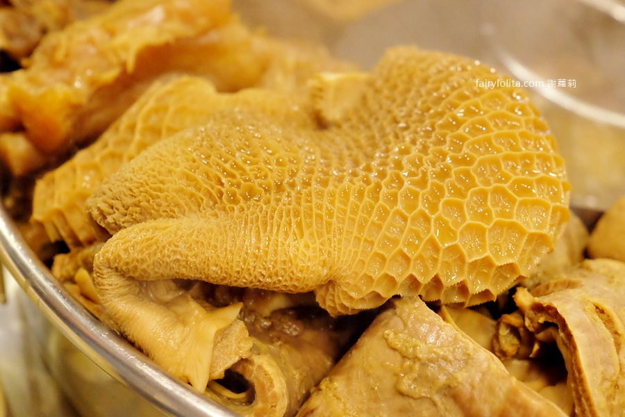 陳記銅鑼灣牛雜。牛雜控全面暴動!百元吃遍9種牛雜,爽度直接拉好拉滿! @蹦啾♥謝蘿莉 La vie heureuse 陳記銅鑼灣牛雜。牛雜控全面暴動!百元吃遍9種牛雜,爽度直接拉好拉滿! @蹦啾♥謝蘿莉 La vie heureuse