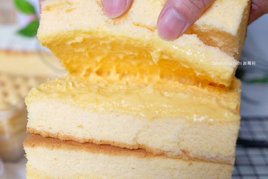 蛋金固古早味現烤蛋糕。70元就這麼狂！全桃園唯一得獎的古早味現烤蛋糕，口味竟多達近15種！ @蹦啾&hearts;謝蘿莉 La vie heureuse