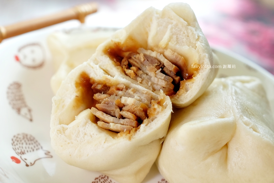 麥豚 日式燒肉包。包子界的愛馬仕誕生！噴汁五花肉內餡、爽度直接破表！ @蹦啾&hearts;謝蘿莉 La vie heureuse