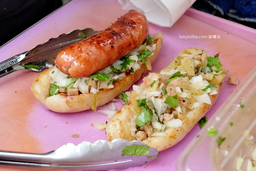 蘇記大腸包小腸。配料爆滿堆成一座山!低調攤販的大腸包小腸誇張到不行! @蹦啾♥謝蘿莉 La vie heureuse 蘇記大腸包小腸。配料爆滿堆成一座山!低調攤販的大腸包小腸誇張到不行! @蹦啾♥謝蘿莉 La vie heureuse