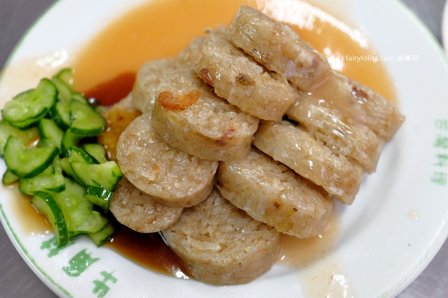 大橋頭黃大腸煎。深夜裡爆排40年老攤！人潮延綿超過3個店面太誇張！ @蹦啾&hearts;謝蘿莉 La vie heureuse