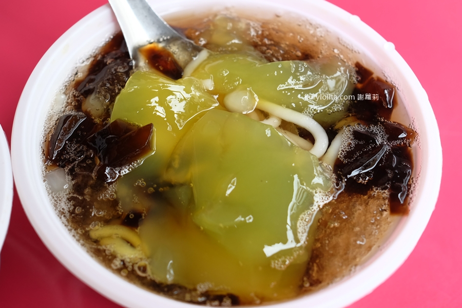 羅記清涼半世紀。夏季限定只賣6個月！15元粉粿太佛心，在地人私藏50年古早味！ @蹦啾&hearts;謝蘿莉 La vie heureuse