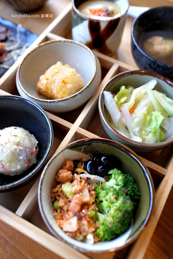 竹谷定食。挑戰全台最狂CP值!350元海鮮吃到飽,飲料甜點全部無限續! @蹦啾♥謝蘿莉 La vie heureuse 竹谷定食。挑戰全台最狂CP值!350元海鮮吃到飽,飲料甜點全部無限續! @蹦啾♥謝蘿莉 La vie heureuse