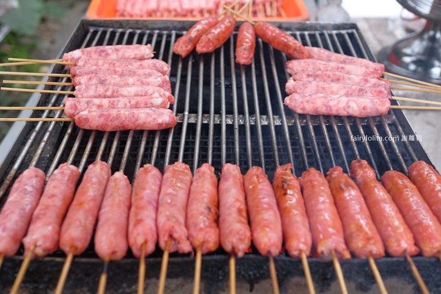 礁溪香腸伯。神祕小攤藏半山腰！飄香近35年，每天人潮排爆！ @蹦啾&hearts;謝蘿莉 La vie heureuse