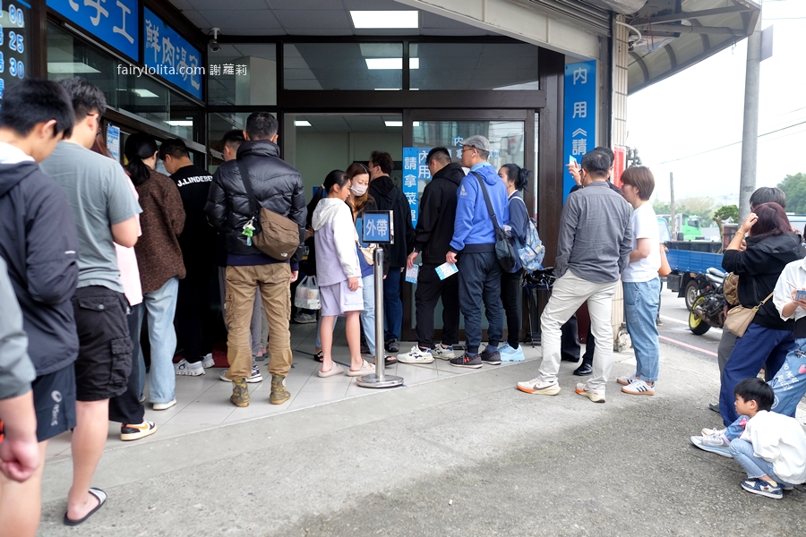 純手工-鮮肉湯包。爆汁湯包一咬噴湯！青蔥無限加到爽，這間真的太狂！ @蹦啾&hearts;謝蘿莉 La vie heureuse