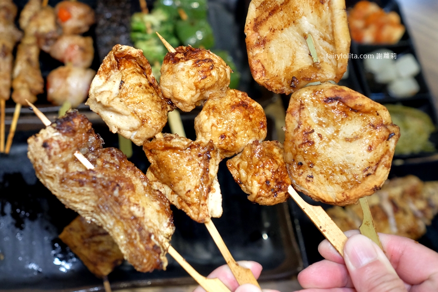 柒息地（三重自強店）。19元爽吃平價串燒！近30種食材任選＋隱藏版私房菜，CP值爆表！ @蹦啾&hearts;謝蘿莉 La vie heureuse