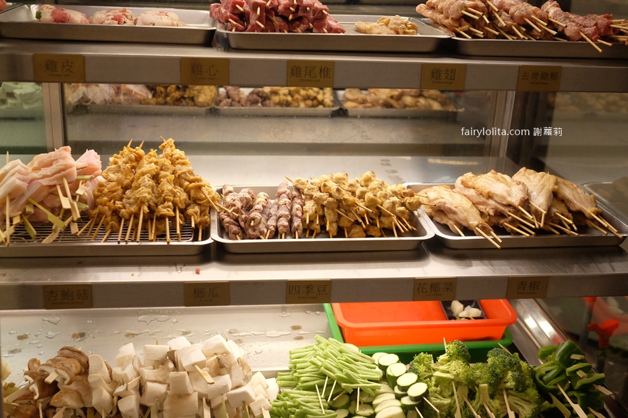 柒息地（三重自強店）。19元爽吃平價串燒！近30種食材任選＋隱藏版私房菜，CP值爆表！ @蹦啾&hearts;謝蘿莉 La vie heureuse