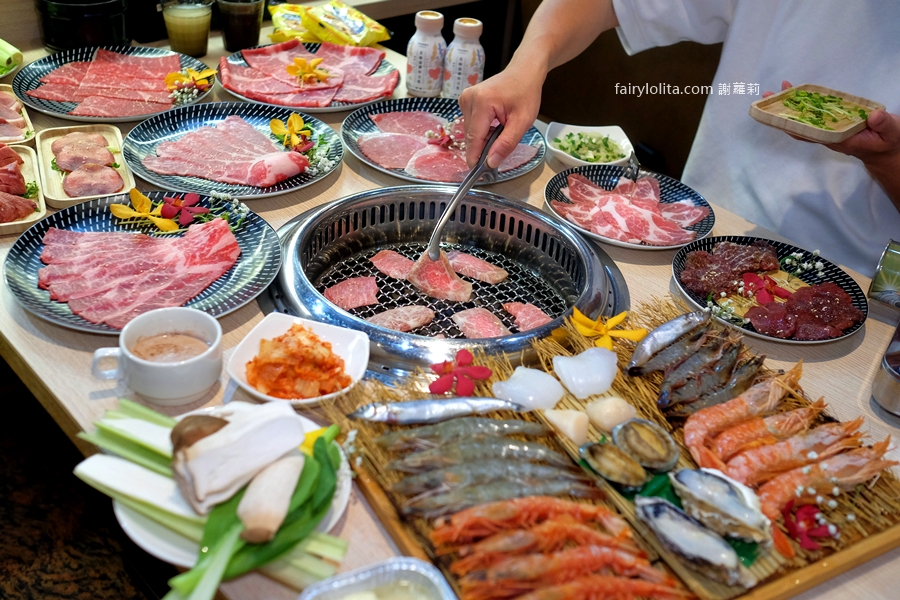 燒肉道。吃到撐還吃不完！689元百種食材無限點，全台第一家「軌道送餐」太誇張！