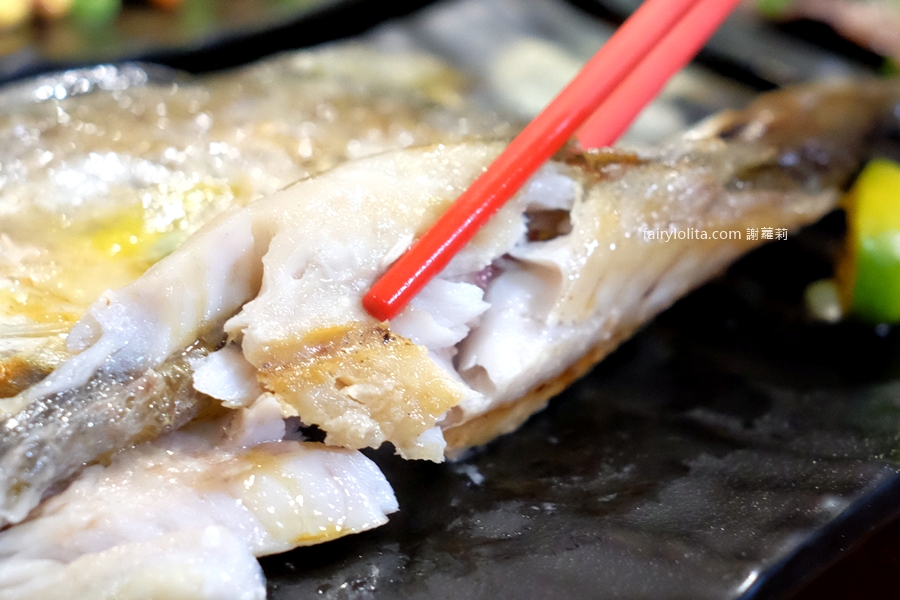 雞老闆桶仔雞（萬隆店）。免費吃爆！超人氣焦糖烤雞日賣千隻＋KTV嗨唱到凌晨！ @蹦啾&hearts;謝蘿莉 La vie heureuse