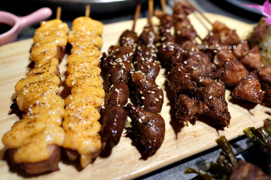 揪烤杯燒烤啤酒屋。39元吃爆!八德隱藏版深夜美食,網友狂讚串燒界天花板! @蹦啾♥謝蘿莉 La vie heureuse 揪烤杯燒烤啤酒屋。39元吃爆!八德隱藏版深夜美食,網友狂讚串燒界天花板! @蹦啾♥謝蘿莉 La vie heureuse