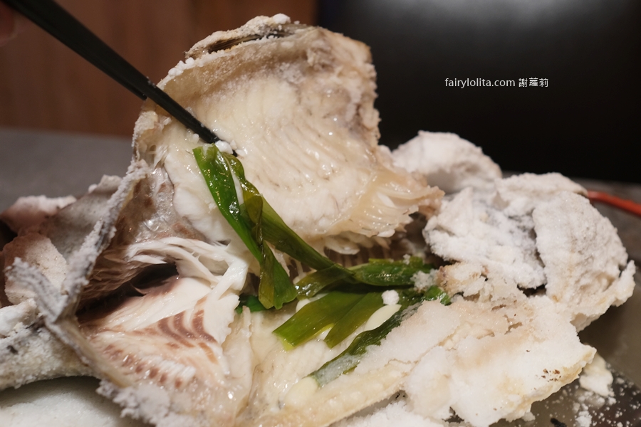 揪烤杯燒烤啤酒屋。39元吃爆！八德隱藏版深夜美食，網友狂讚串燒界天花板！ @蹦啾&hearts;謝蘿莉 La vie heureuse