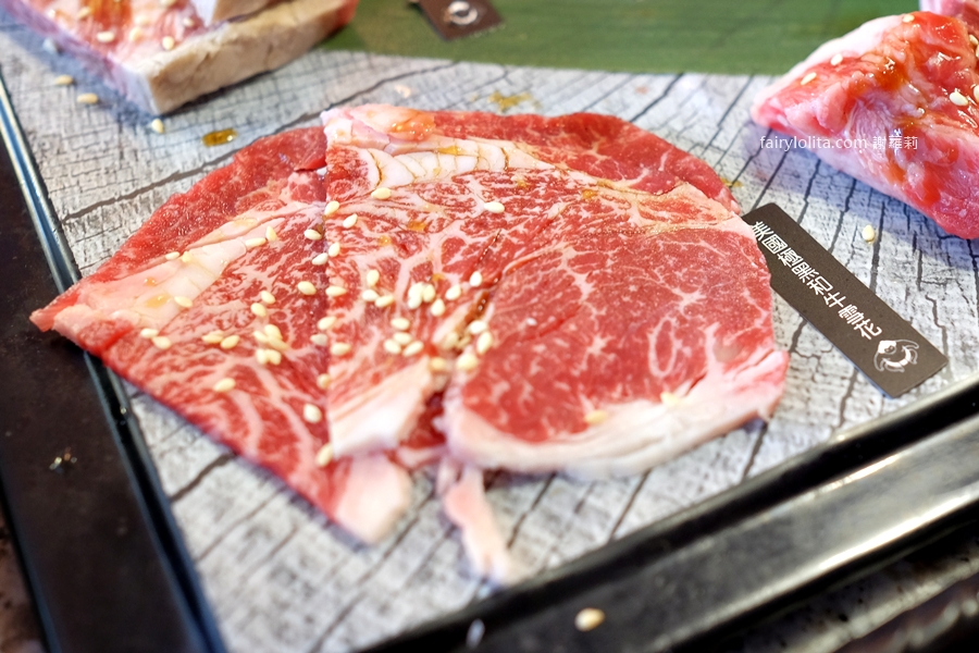 Oh！Yaki 日式精緻炭火燒肉。中壢超狂649元燒肉吃到飽！和牛、海鮮無限爽爽嗑，CP值直接爆表！ @蹦啾&hearts;謝蘿莉 La vie heureuse