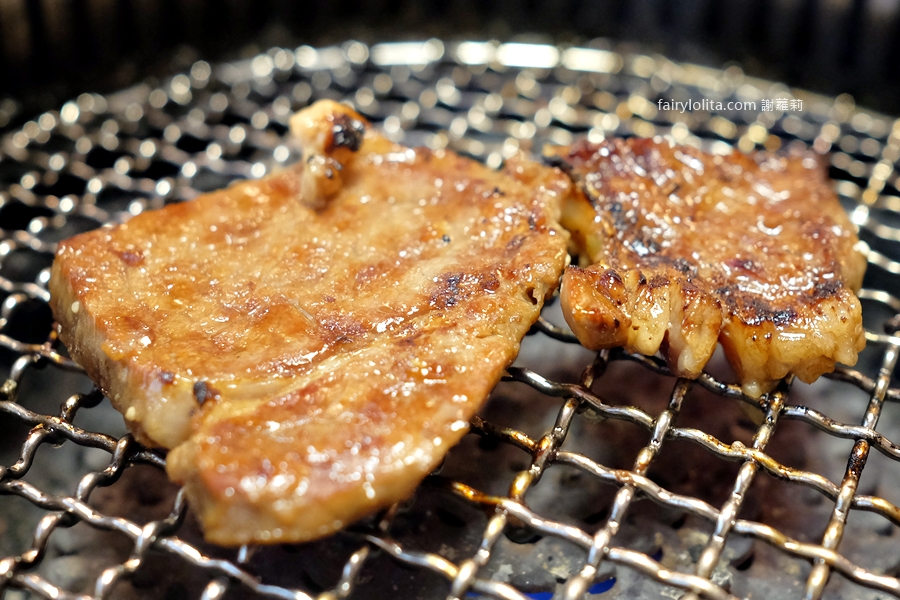 Oh！Yaki 日式精緻炭火燒肉。中壢超狂649元燒肉吃到飽！和牛、海鮮無限爽爽嗑，CP值直接爆表！ @蹦啾&hearts;謝蘿莉 La vie heureuse