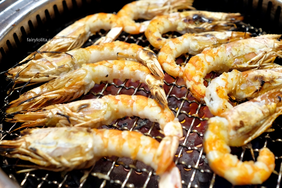 Oh！Yaki 日式精緻炭火燒肉。中壢超狂649元燒肉吃到飽！和牛、海鮮無限爽爽嗑，CP值直接爆表！ @蹦啾&hearts;謝蘿莉 La vie heureuse