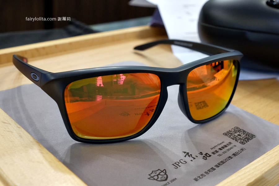 京品眼鏡。從鏡框、鏡片到配戴細節｜眼鏡全客製化專業服務解析！ @蹦啾&hearts;謝蘿莉 La vie heureuse