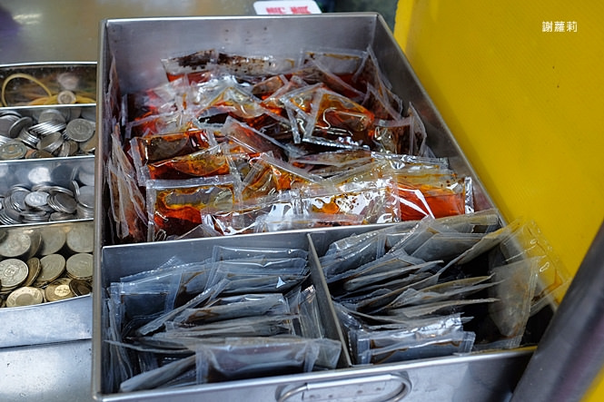 中壢小吃 | 御冠園鮮肉湯包專賣店。中原夜市排隊名店 人潮感覺永遠大爆滿 手工現桿爆汁小籠湯包！ @蹦啾♥謝蘿莉 La vie heureuse