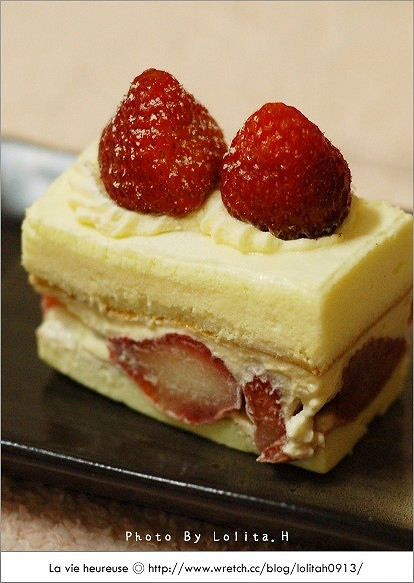 【合購】郃嘉烘培坊。超好吃的北海道雙層草莓蛋糕 @蹦啾♥謝蘿莉 La vie heureuse